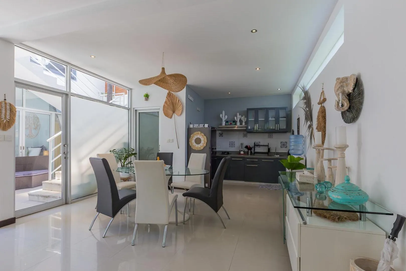 Cosy 3 Bedroom Villa With Private Pool In Seminyak