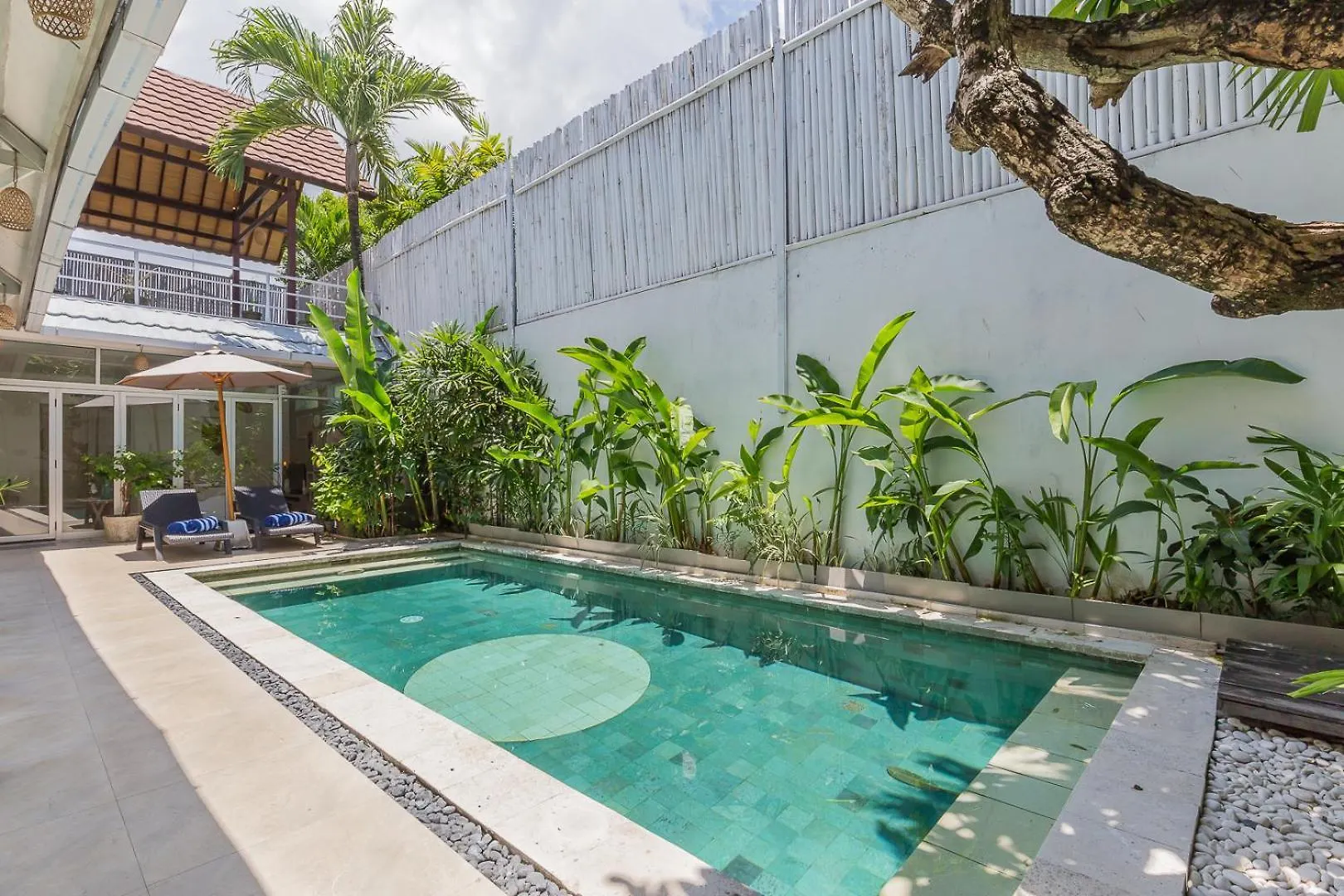 Cosy 3 Bedroom Villa With Private Pool In Seminyak